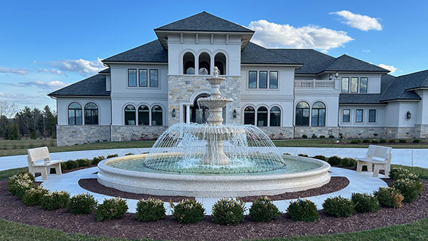 Prescott luxury custom home exterior by Kingfogl Construction