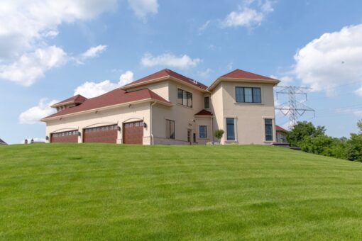 Callista side elevation with red tile roof