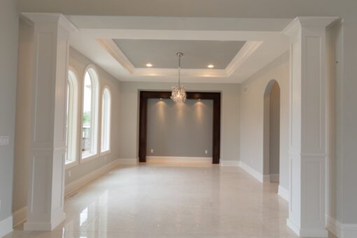 Ravenna dining room with arched windows