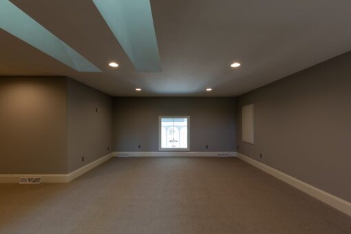 Grand Haven bonus room with tray ceiling