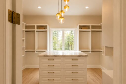 Oriole custom home in Mequon by Kingfogl – 1st floor - primary closet - view 1