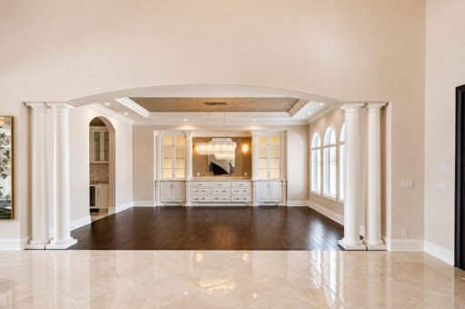 Prescott custom home in Mequon by Kingfogl – dining room