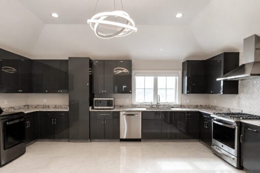 Prescott custom home in Mequon by Kingfogl – second kitchen