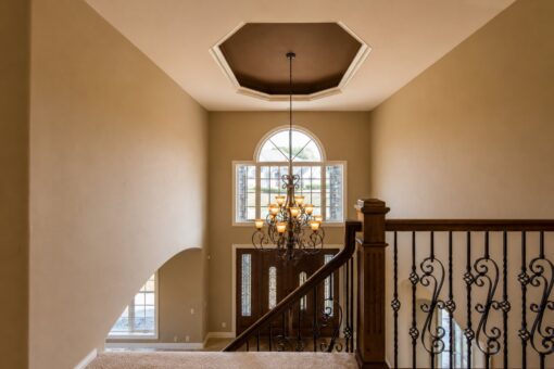 Richland custom home in Brookfield by Kingfogl – 1st floor - foyer - view 4