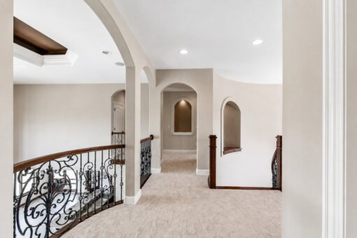 Richland custom home in Brookfield by Kingfogl – 2nd floor - landing