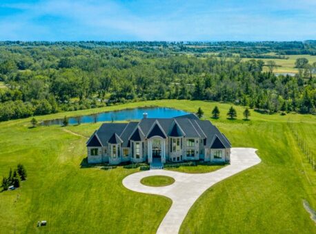 Saddlebrook custom home in Mequon by Kingfogl – exterior aerial view
