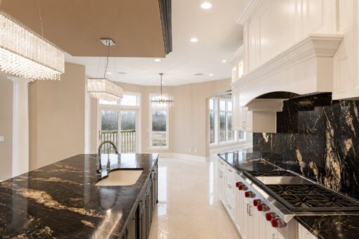 Saddlebrook custom home in Mequon by Kingfogl – kitchen island and breakfast area