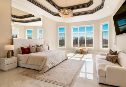 Saddlebrook custom home in Mequon by Kingfogl – primary bedroom