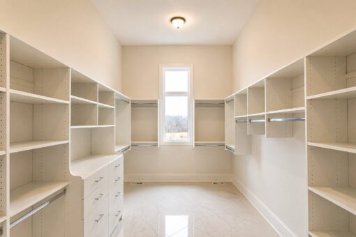 Saddlebrook custom home in Mequon by Kingfogl – primary closet