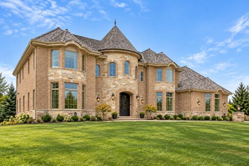 Summerhill custom home in Brookfield by Kingfogl – front elevation