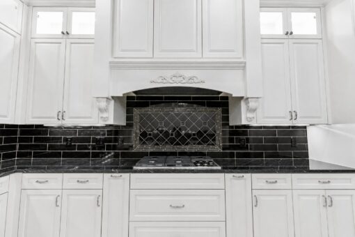 Vizzini custom home in Franklin by Kingfogl – 1st floor - kitchen cooktop