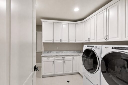 Vizzini custom home in Franklin by Kingfogl – 1st floor - laundry room - view 1